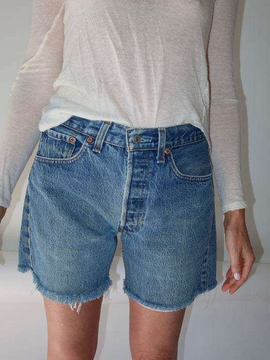 VINTAGE LEVI'S 501XX CUT OFFS 29"
