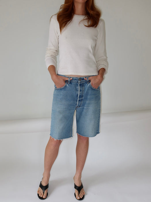 VINTAGE LEVI'S 501 CUT OFFS 32"