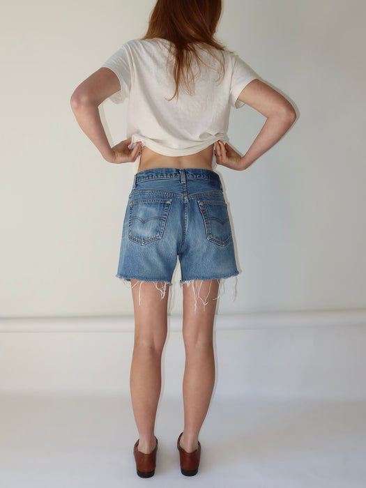 VINTAGE LEVI'S 501 CUT OFFS 30"