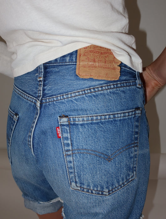 VINTAGE LEVI'S 501 SELVEDGE CUT OFFS 28"