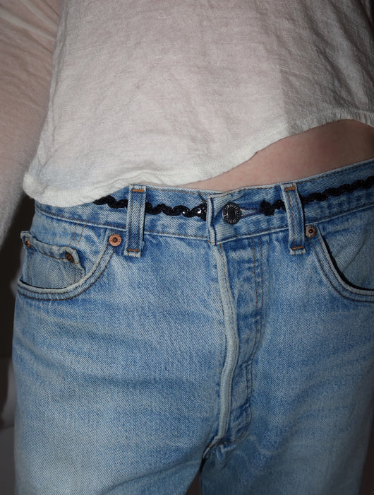 VINTAGE LEVI'S 501XX 30.5"