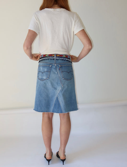 VINTAGE LEVI'S 501 SKIRT 29"