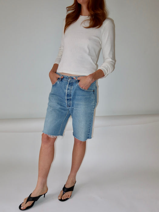 VINTAGE LEVI'S 501 CUT OFFS 32"