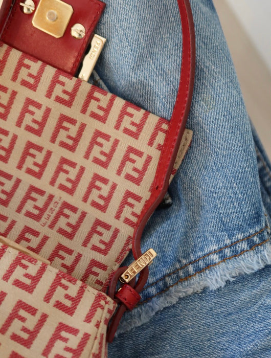 FENDI BABY BAGUETTE