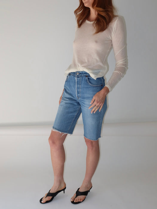 VINTAGE LEVI'S 501 CUT OFFS  27"