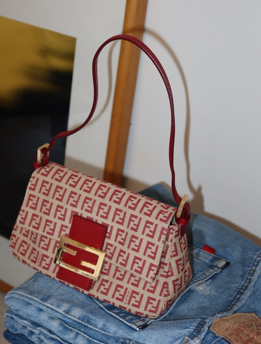 FENDI BABY BAGUETTE