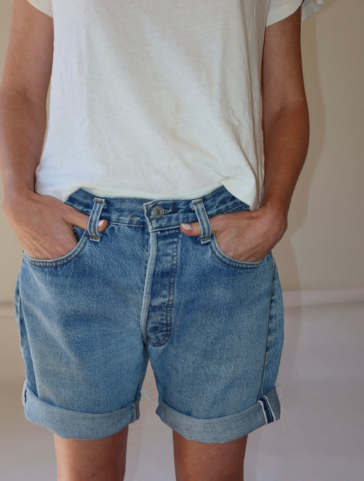 VINTAGE LEVI'S 501 SELVEDGE CUT OFFS 30"